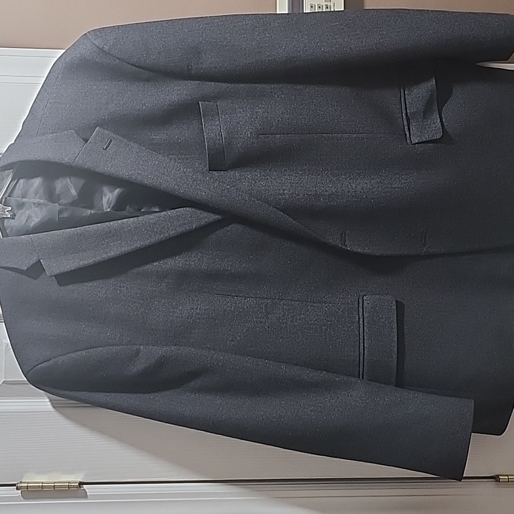 Michael kors men charcoal gray/ black suede patches on back size 50r